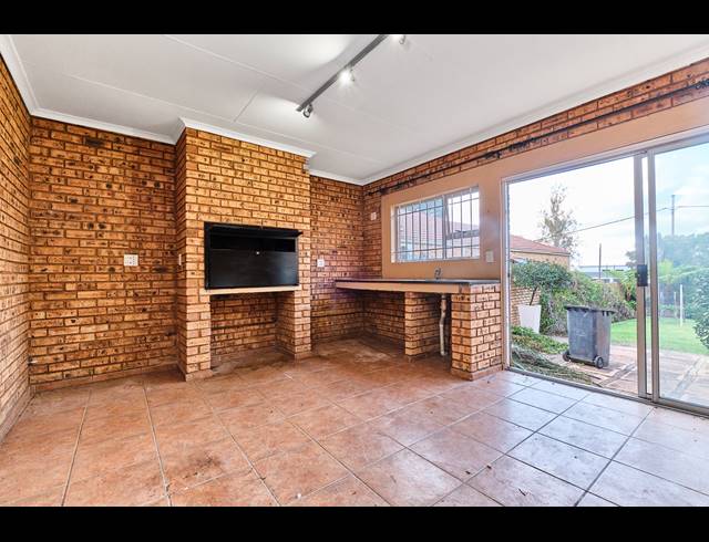 3 BEDROOM TOWNHOUSE FOR SALE IN RUIMSIG